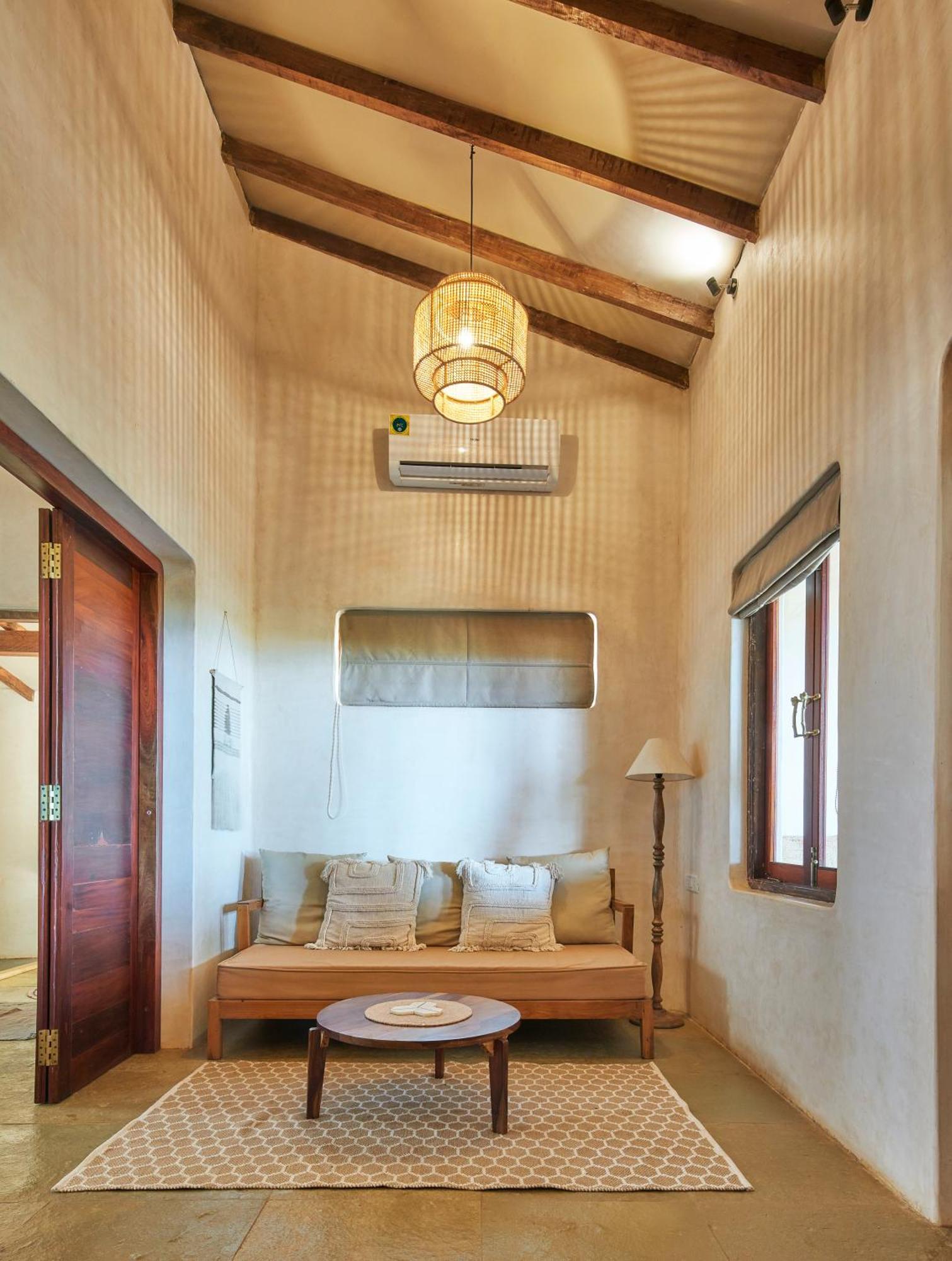 Vaayu Kula Mandrem Otel Dış mekan fotoğraf